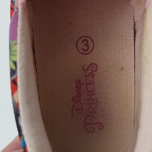 Ground Up Disney Princesses Slip On Sneaker, Big Kid 3 - Picture 8 of 8